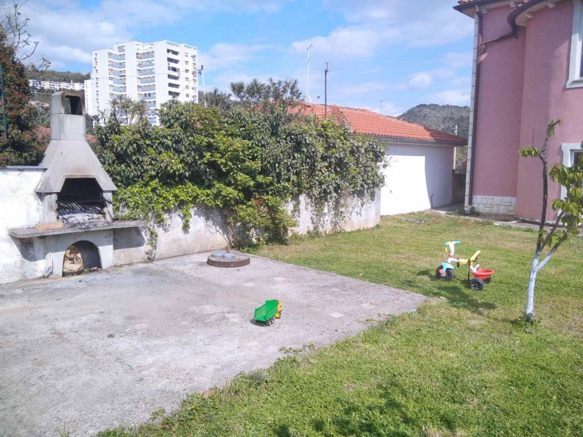 Gecko Apartment Rijeka Exteriör bild